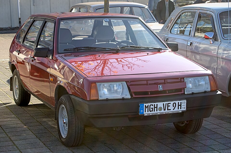Vaz ВАЗ 21083